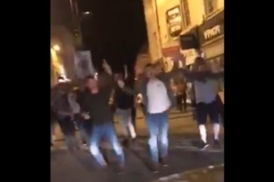 Kiedy włączysz dobrą nutę w aucie i bawi się z Tobą pół miasta