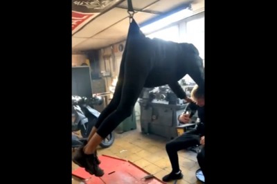 Testowanie spodni w stylu Supermana, czyli twarde lądowanie