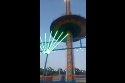 Wypadek w wesołym miasteczku. Karuzela spadła na ziemię