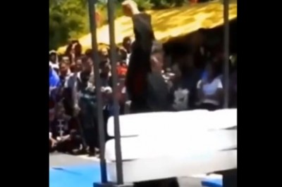 Miał być pokaz łamania lodu, a wyszedł pokaz łamania ręki