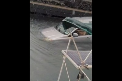 Jedni wodują łodzie ona postanowiła zwodować auto