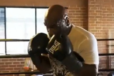 Mike Tyson pomimo wieku pokazuje na co go stać w ringu