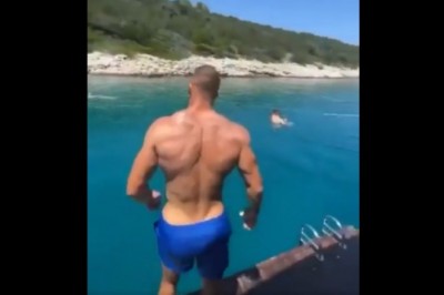 Chciał się popisać przed dziewczynami. Mocno tego pożałował