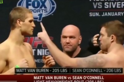 Gość zawsze ma zabawną niespodziankę na spotkaniu z przeciwnikiem