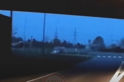 Typ w Volvo którego zaskoczyło rondo bo był pod wpływem