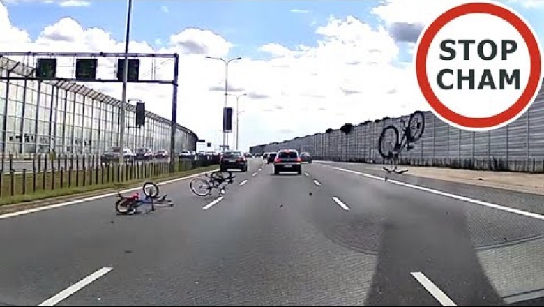 Rowery spadły z dachu auta na S8. Groźna sytuacja na ekspresówce
