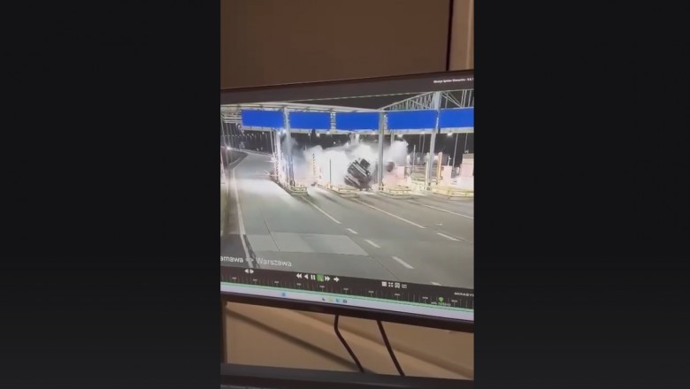 Wyciekło nagranie z wypadku TIRa na A2 który wjechał w bramki