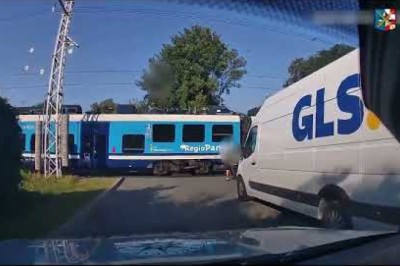 Nagranie policyjnego pościgu z dramatycznym finałem. Kierowca mocno pożałował