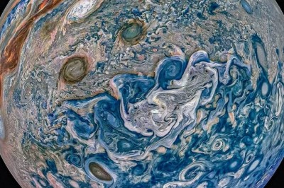 NASA pokazała najostrzejsze zdjęcia Jowisza. Tak jeszcze go nie widzieliśmy