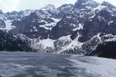 Wzywali TOPR, bo zaskoczył ich zachód słońca. Dramat trzydziestu turystów nad Morskim Okiem