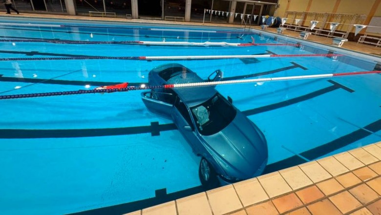 Samochód wjechał do basenu. Groźny wypadek we Francji podczas parkowania