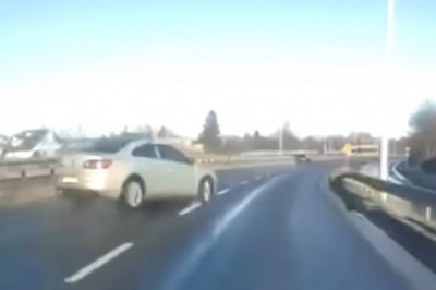 „Jeżdżę szybko ale bezpiecznie” Nagranie z dachowania auta w Gdańsku