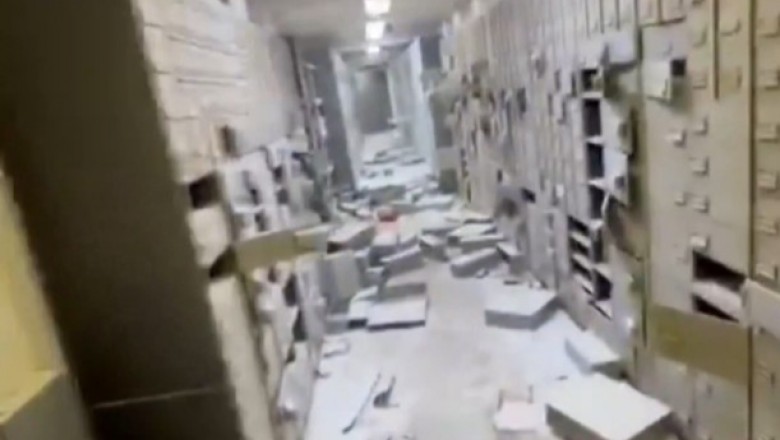 Tak wyglądał skarbiec banku we Włoszech po wizycie uzbrojonych napastników